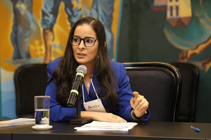A conselheira do Tribunal de Contas do Estado da Bahia (TCEBA), Carolina Costa (Foto: Karina Camargos Coutinho) 